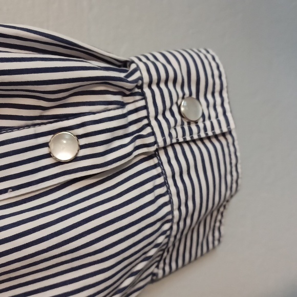 Esprit Sport - Picture 3 of 7